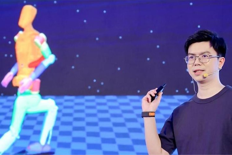 天才少年稚晖君星空游戏机器人走路进场！AI模型做大脑，目标售价20万以内